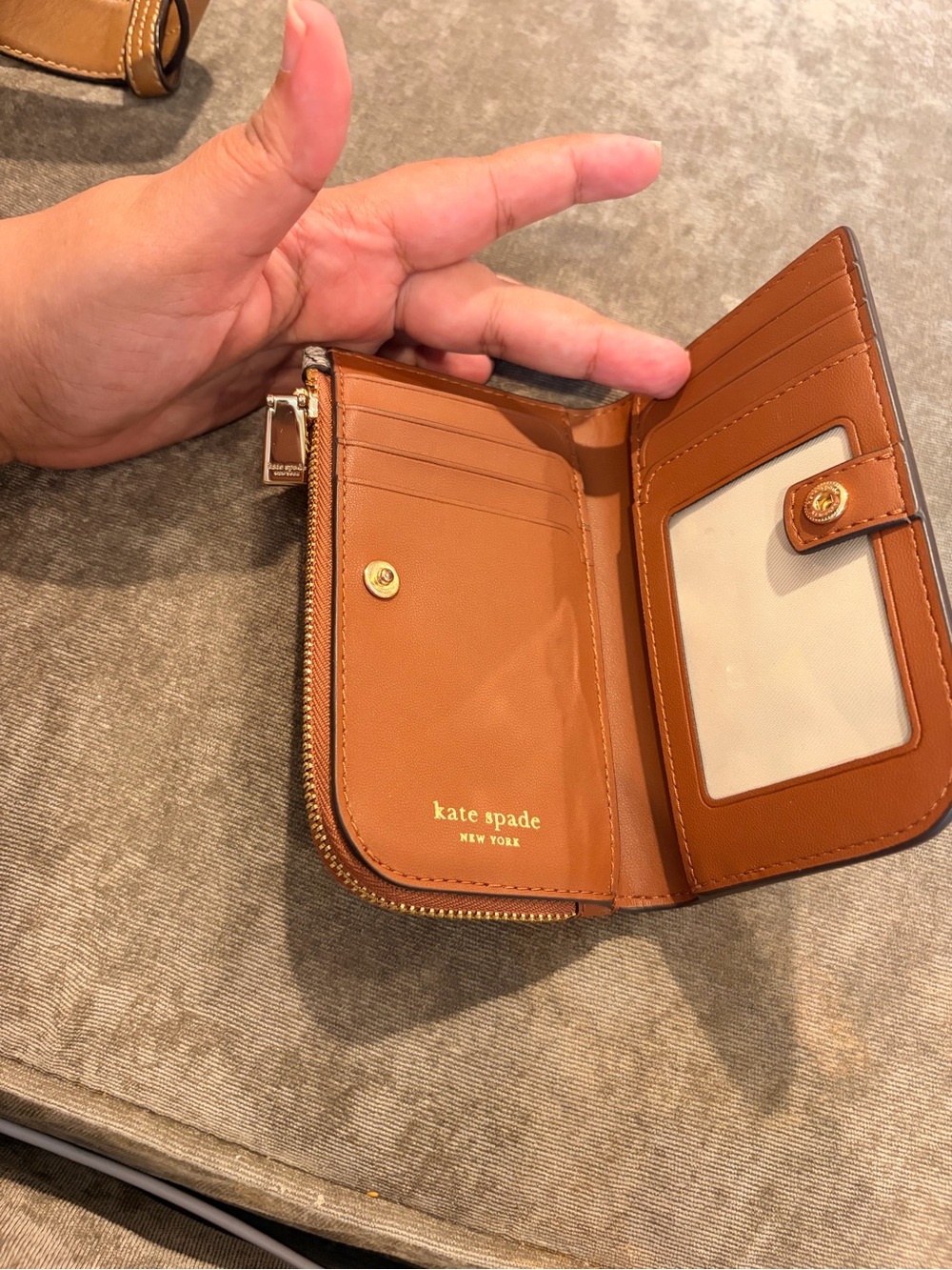 kate spade slim bifold wallet (Tan Leather & Cream Floral Zip Wallet) - Picture 8 of 11